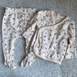 Quincy Mae Newborn Kimono Set